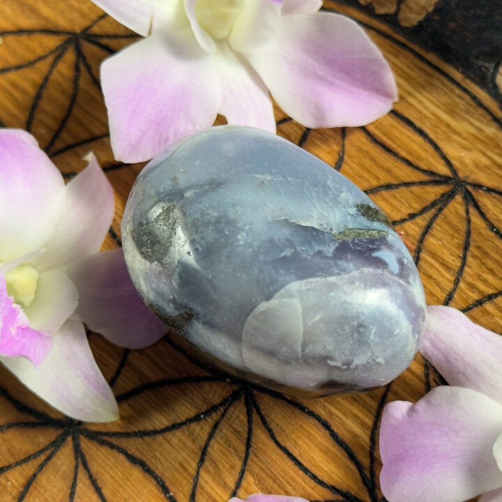 Purple Chalcedony in Moss Agate Power Stone