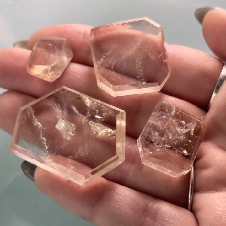 Champagne Topaz Slice