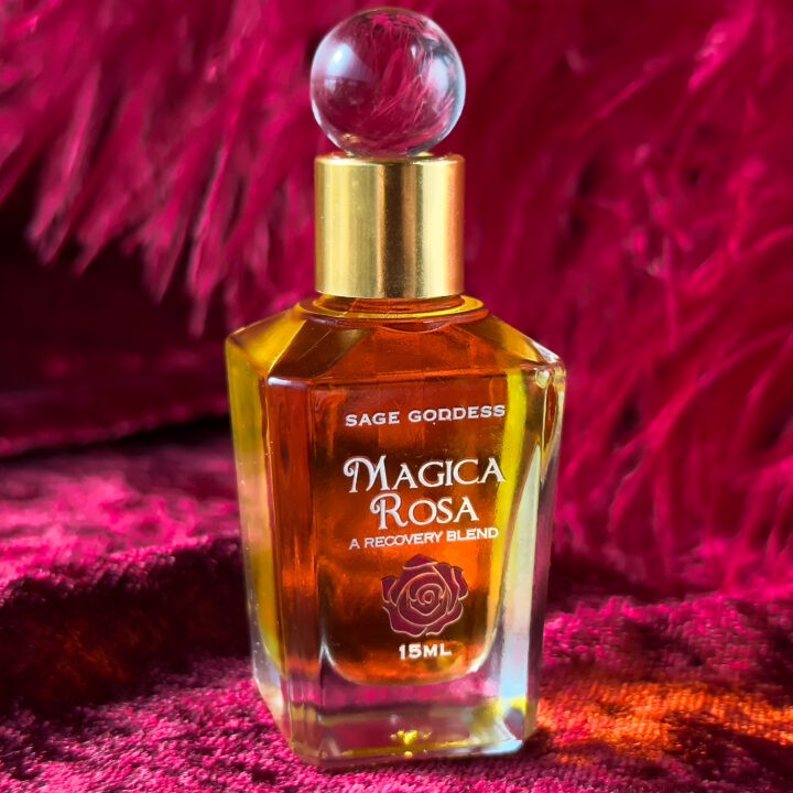 Magica Rosa Perfume