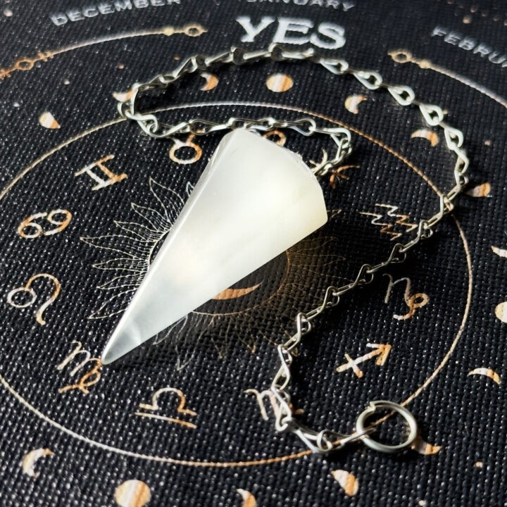 Actinolite Pendulum