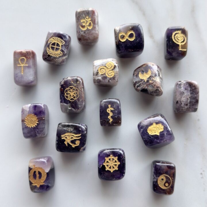 Super 7 Rune Set