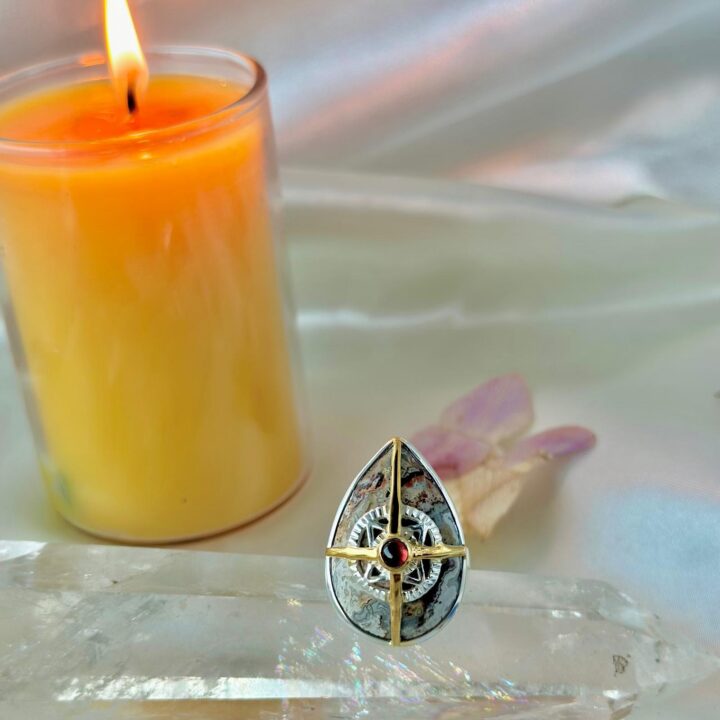 Crazy Lace Agate & Garnet Compass Ring